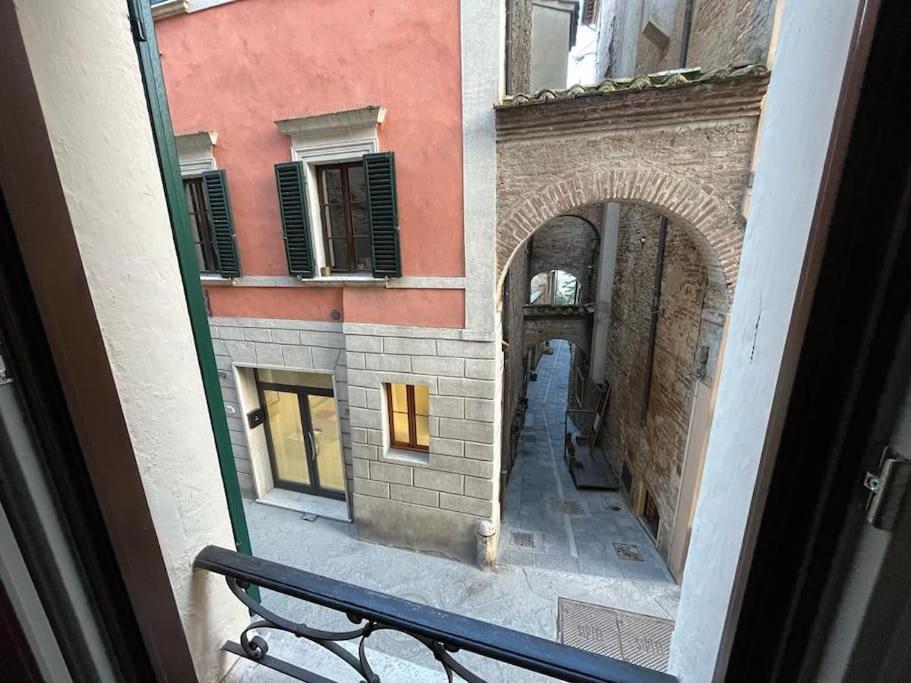 Ferienwohnung A Due Passi Da Piazza Grande Montepulciano Stazione Exterior foto